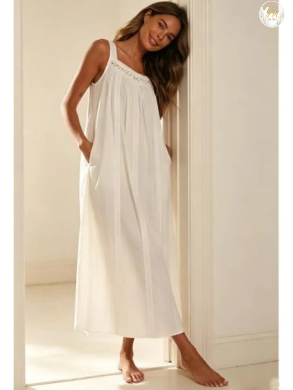 100% Cotton Sleeveless Nightgown with Pockets Embroidery